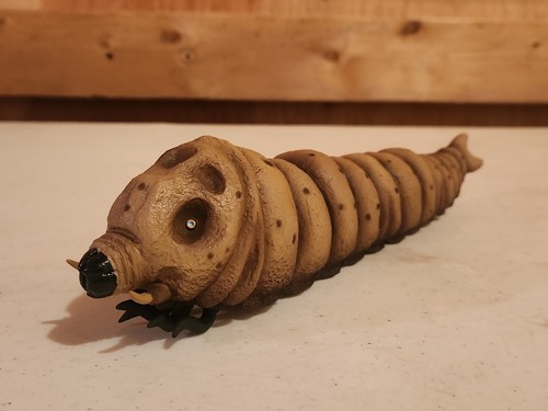 Mothra larva 1961 long - 1961, 9.5"